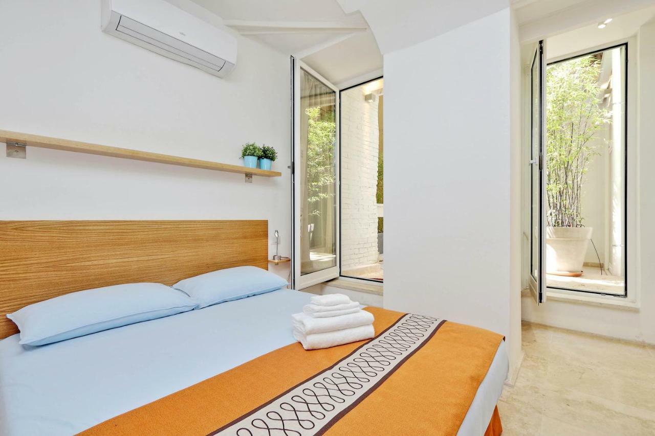 Design Loft Campo Dei Fiori Apartment Rome Luaran gambar